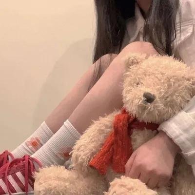 热播·北城折柳纪海报